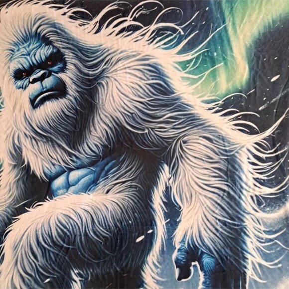 New Snow Yeti Thick Plush Throw Gift Blanket Sasquatch Northern Lights Big Foot - Picture 4 of 8